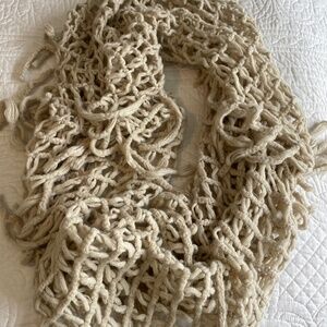 Crochet infinity scarf